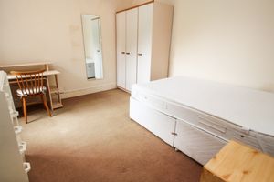 Photo 25- click for photo gallery